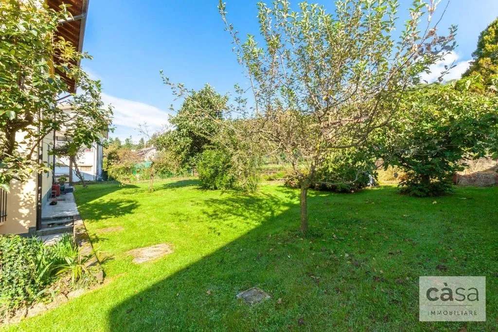 Giardino - Luxury Villa with Lake View in Comerio