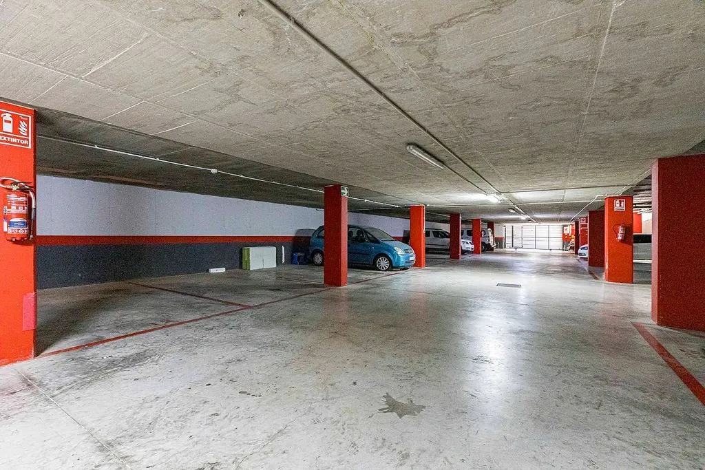 Garage - Apartment with Terrace in El Puntal