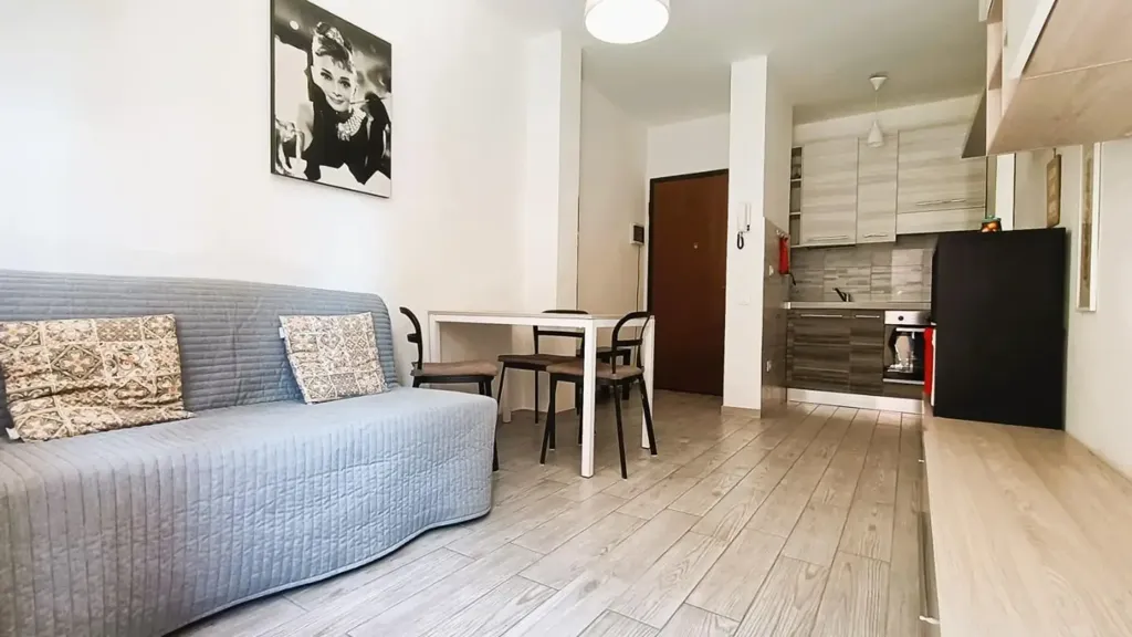 Séjour - Modernised Studio with Balcony in Pisa
