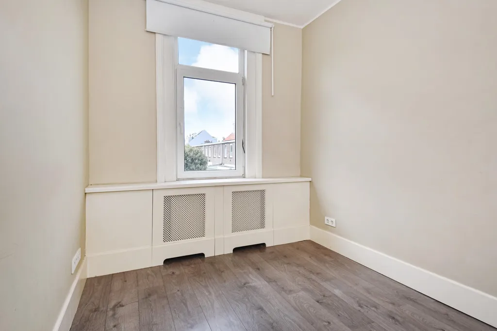 Toad - 4-Bedroom Apartment with South Balcony in Rustenburg