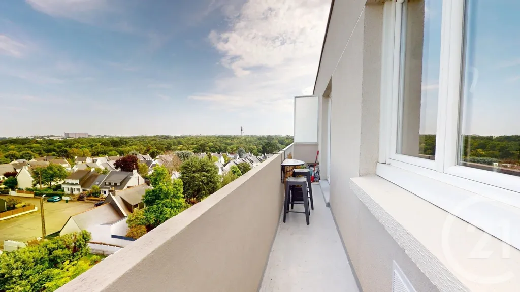 Rõdu - 1-Bedroom Flat with Balcony in Saint-Herblain