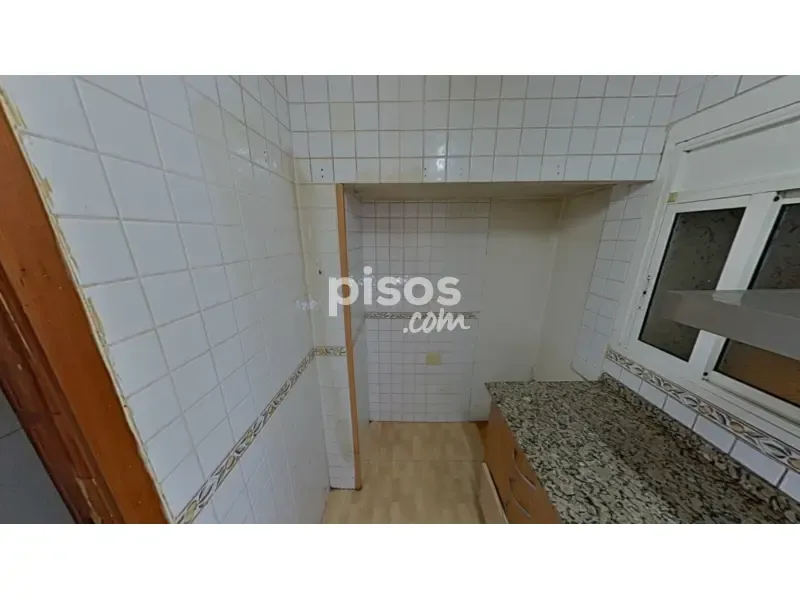 Cucina - Three-Bedroom Flat in Ripollet Centre