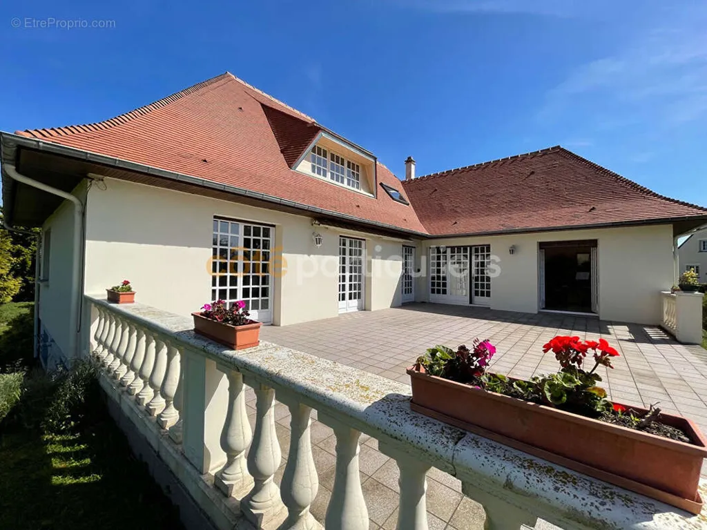 Terrace - Spacious House with Workshop Potential in Tourville-sur-Odon