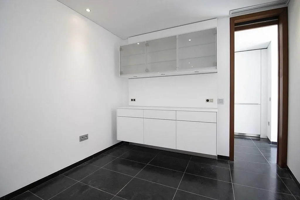 Entrée - Contemporary Townhouse with Pool in Ifara