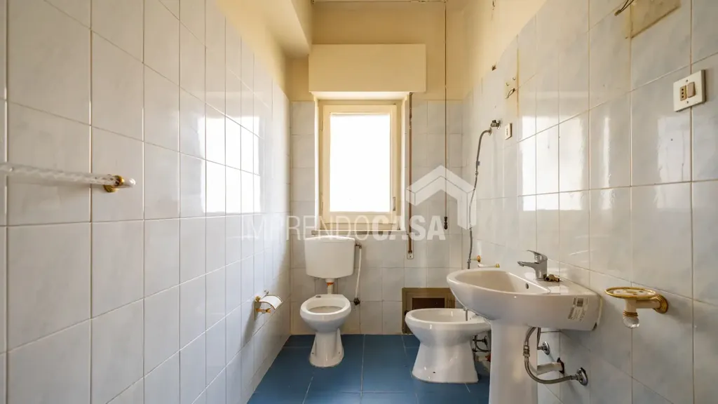 Salles de bain - Apartment with Balcony in Palermo