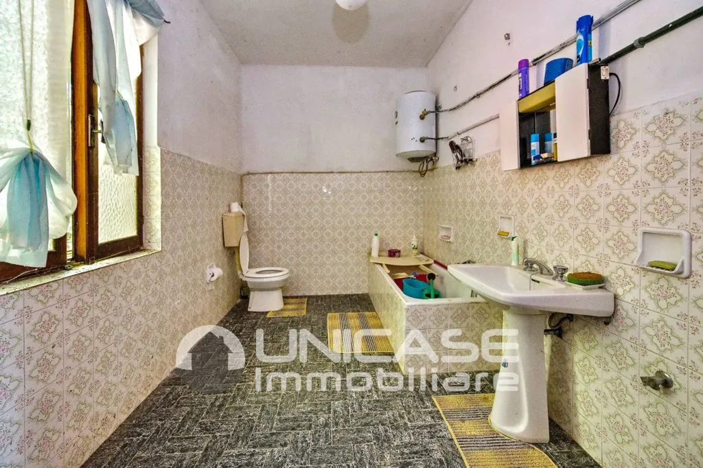 Vannitoad - Rustic House with Garden in Bagnolo Piemonte