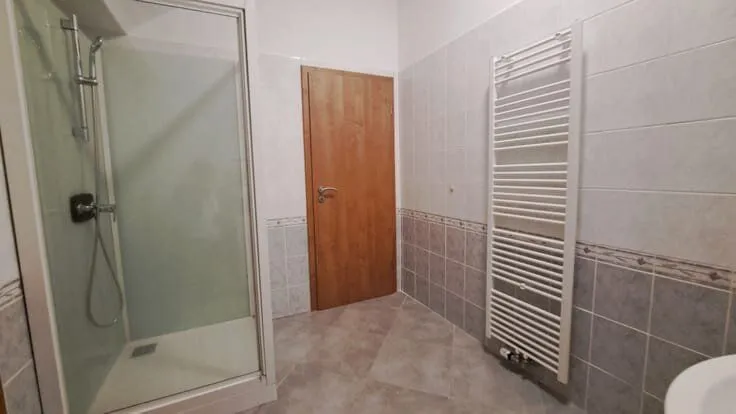 Salles de bain - Appartement 2 Chambres en Calme à Harnoncourt