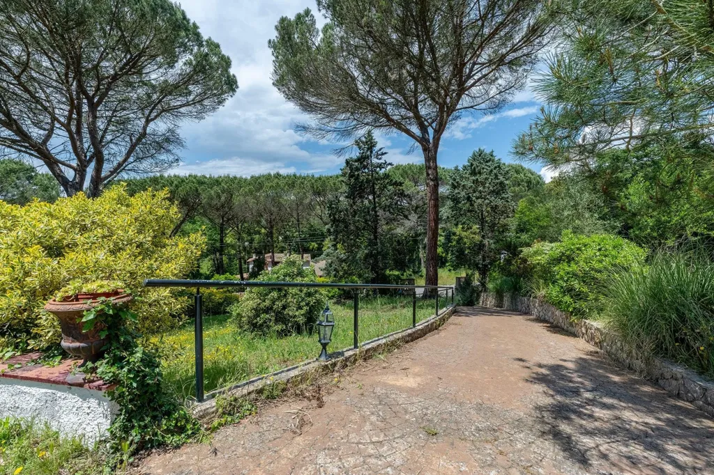 Jardin - Classic Style Villa with Pool in Caldes de Malavella