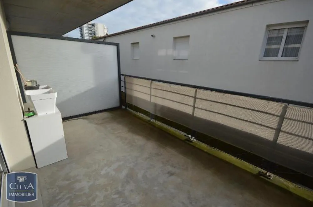 Balcon - Appartement T1 avec Balcon à Cholet