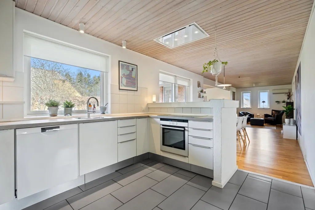 Cuisine - Murstensvilla with Garage in Førslev