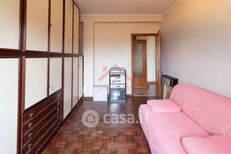 Magamistoad - Pietra-Faced Apartment with Balcony in Carpi