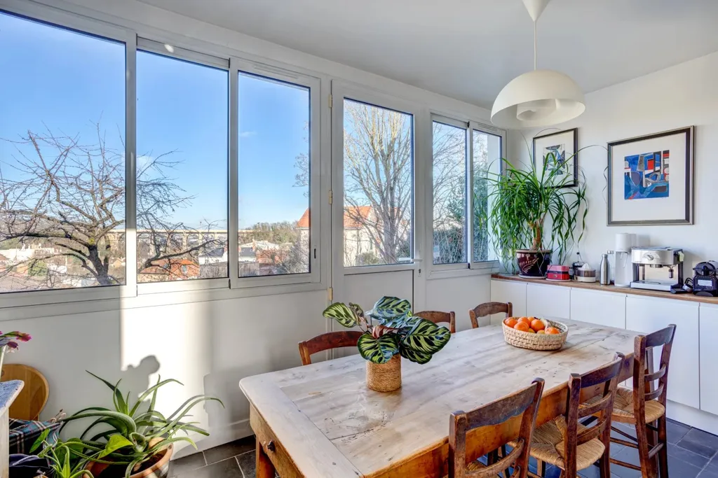 Salle à manger - Maison de 6 Pièces avec Jardin à Meudon Val Fleury