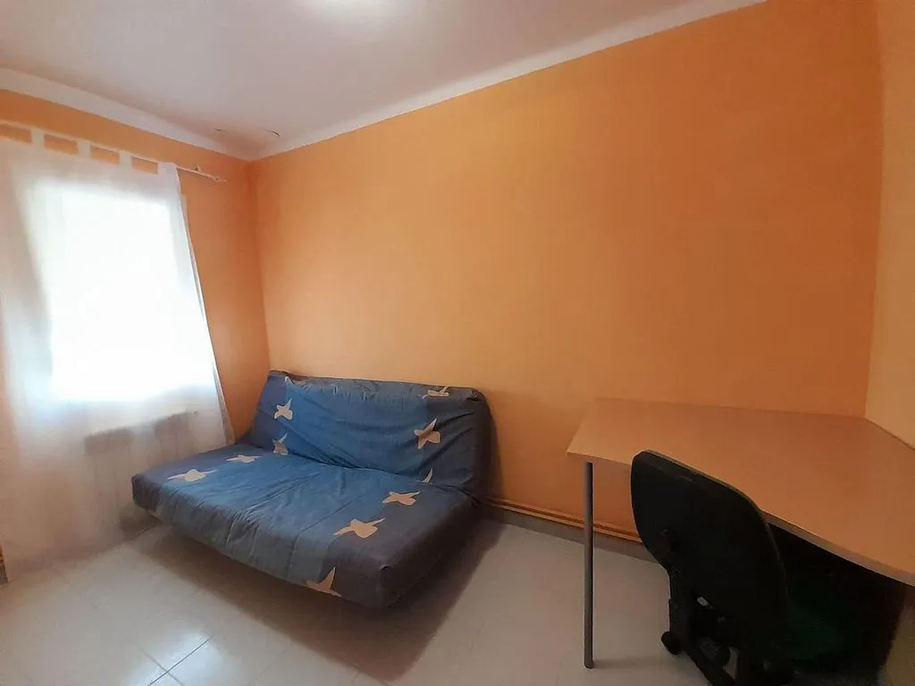 Chambres - Apartment with Balcony in Canet de Mar