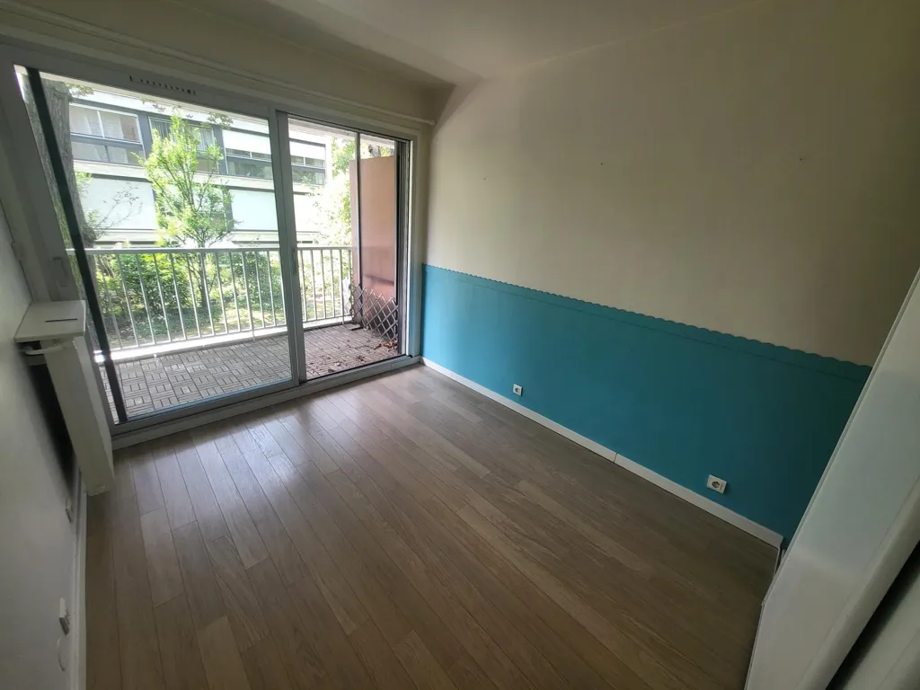 Stanze - 4-Piece Flat with Park View in Nogent-sur-Marne