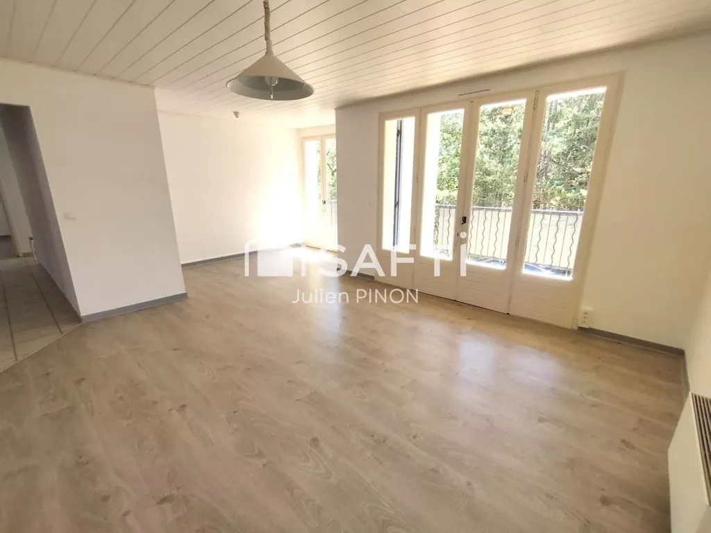 Elutuba - Dual-Home with Pool in Apt
