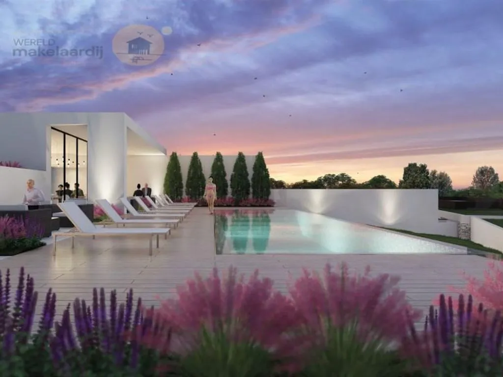 Piscine - Development Land for Aparthotel in Loulé