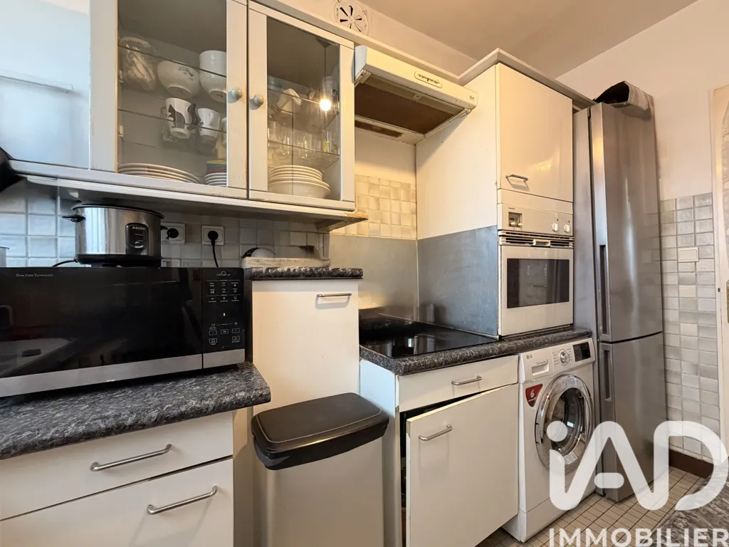 Köök - Duplex Potential Apartment in Cachan