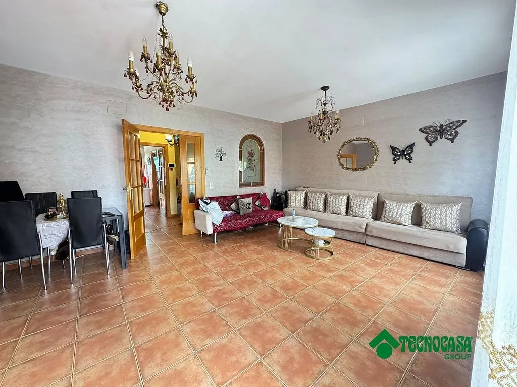 Séjour - Terraced House with Balcony in Torrijos