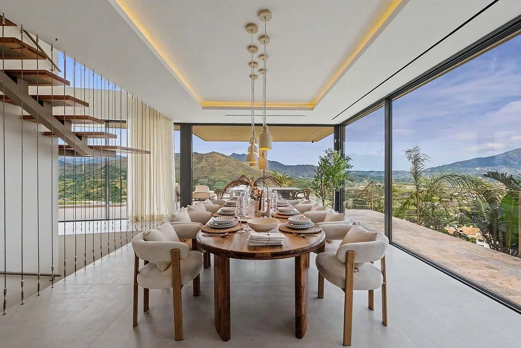 Söögituba - Passivhaus Villa with Infinity Pools in La Cala Golf
