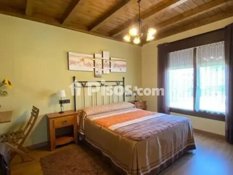 Bedrooms - Chalet with Picos de Europa Views in Arriondas