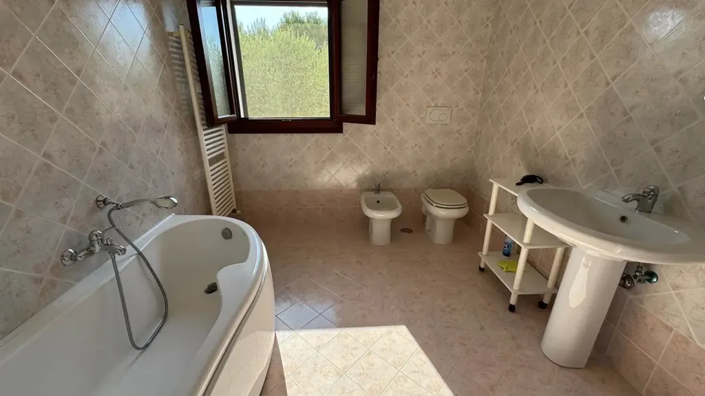 Vannitoad - Villa with Private Apartment in Talsano, Taranto