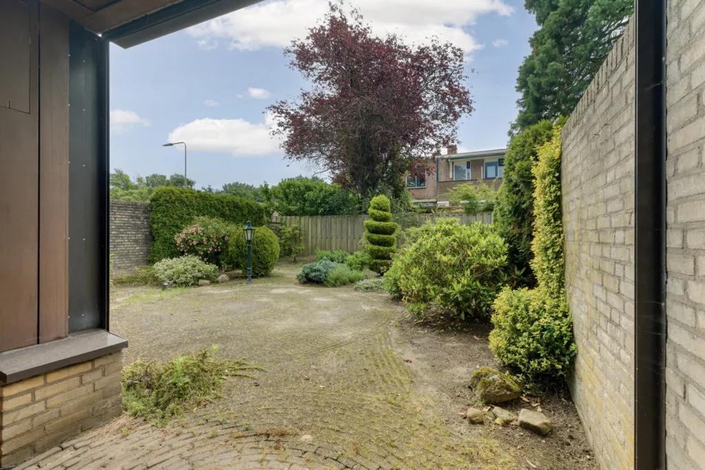 Jardin - Corner House with Garden in Arnhem