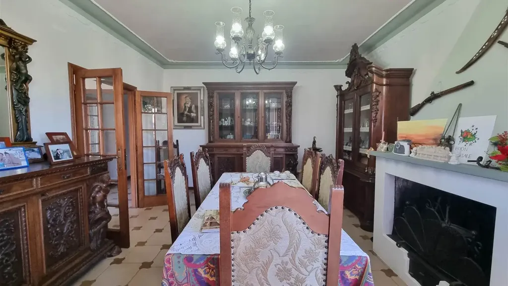 Salle à manger - Villa with Terraces in Campi Bisenzio
