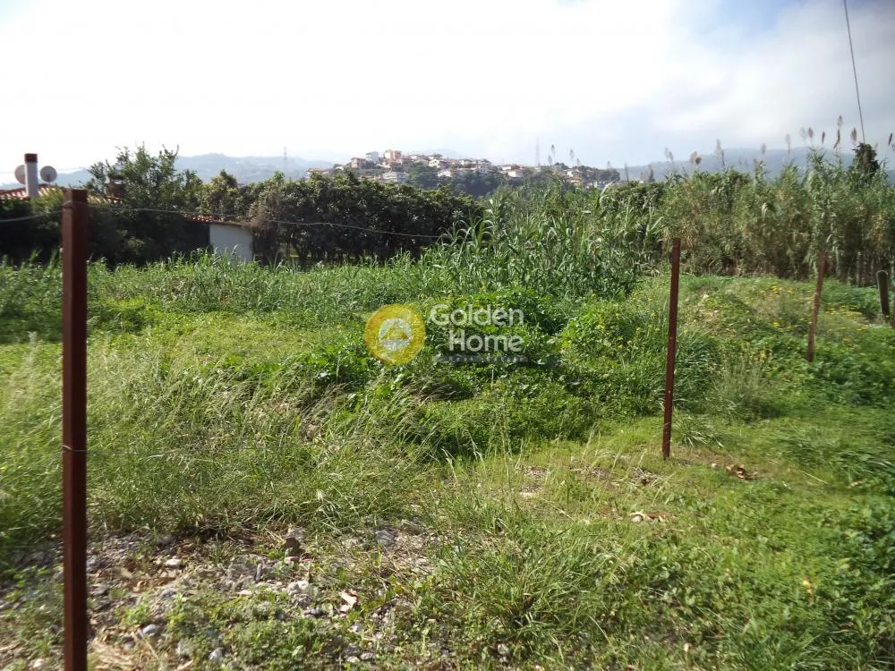 Jardin - Corner Plot with Sea View in Aegira