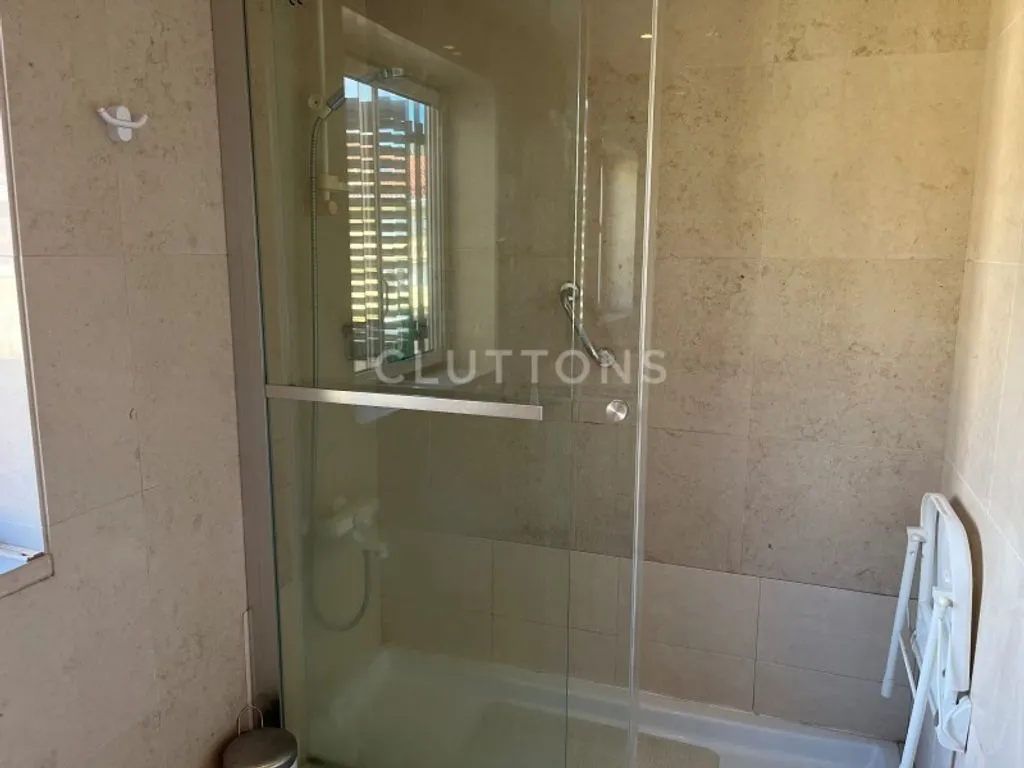 Salles de bain - Luxury Apartment with Pool in Monte Estoril, Cascais