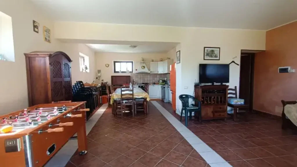 Salle à manger - Panoramic Villa with Olive Trees in Macerata