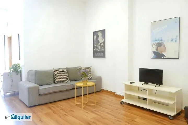Soggiorno - Modernist Flat with Balcón in Cabanyal, Valencia