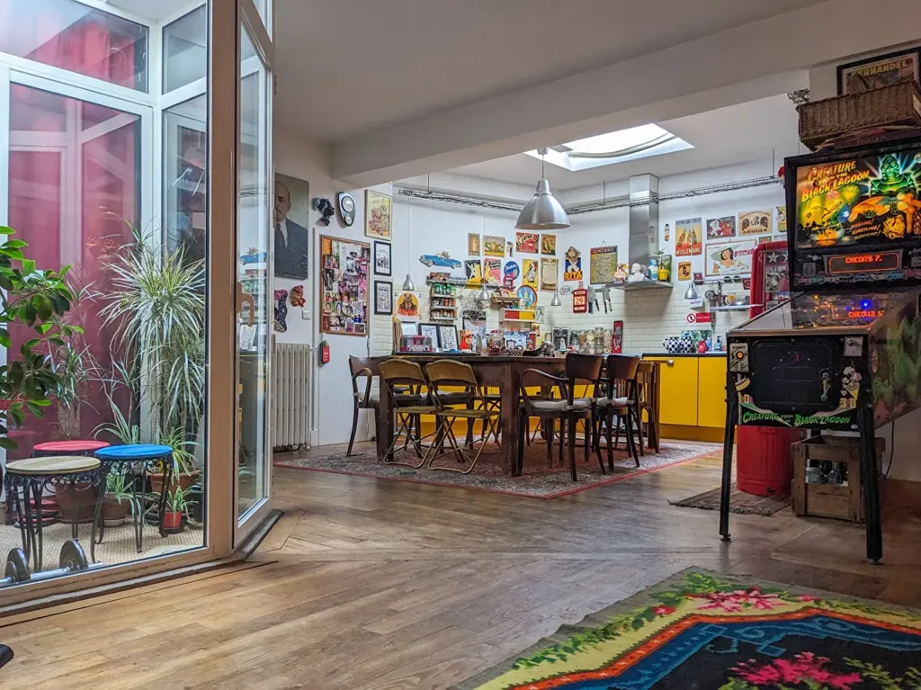 Séjour - Appartement avec Jardin en Jouissance au 18ème Arrondissement