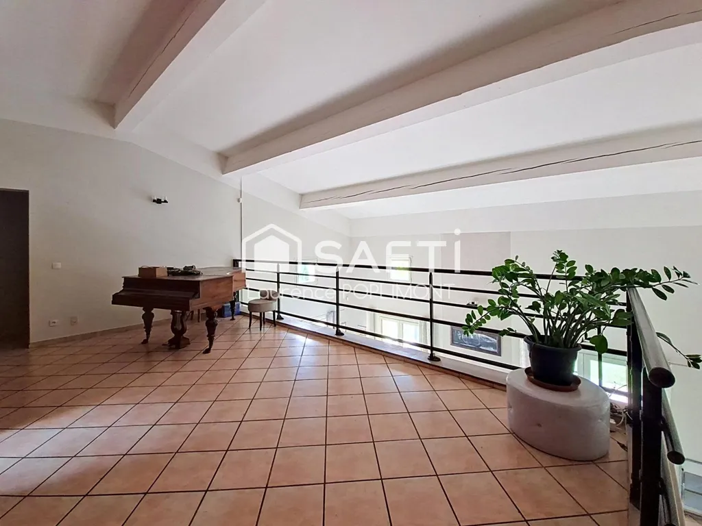 Rooms - Family Villa with Pool in Brignoles