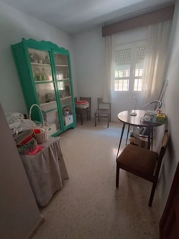 Apartment with Garage in Jerez Centre