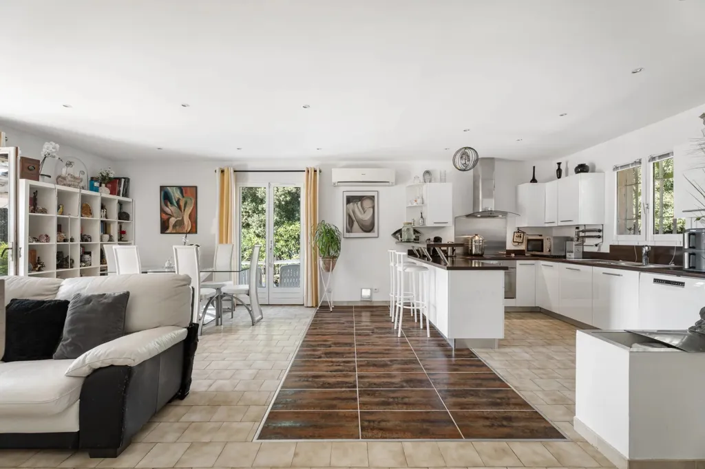 Séjour - Villa avec Piscine à Bois Fleuri, Biot
