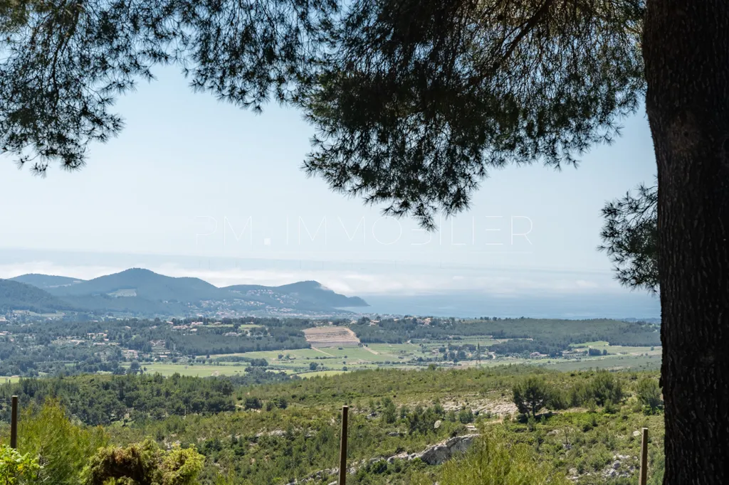 Jardin - Chalet Boisé avec Vue Mer au Castellet