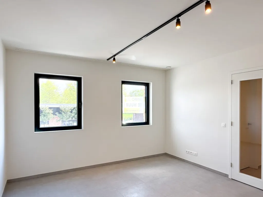 Pièces - Appartement Neuf avec Terrasse à Beveren