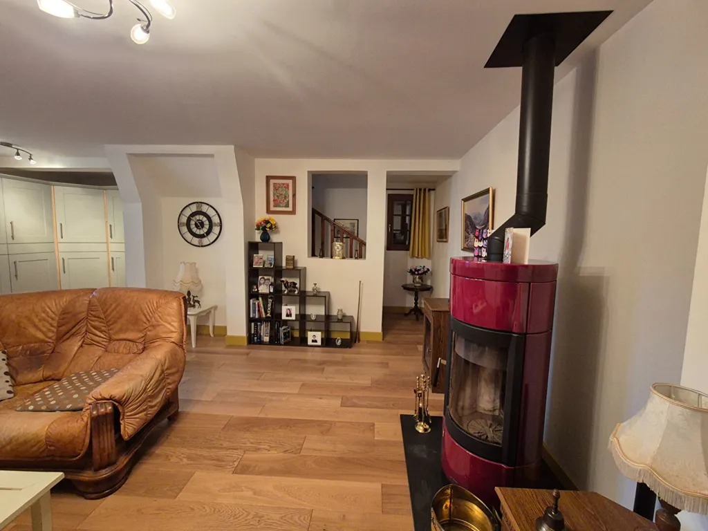 Séjour - Maison 2 Chambres avec Garage au Bord de la Dordogne à Beaulieu-sur-Dordogne
