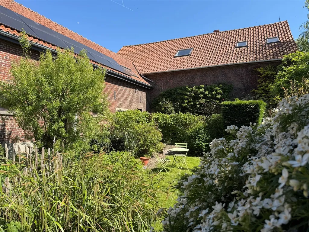 Giardino - Complex with Pool in Opprebais