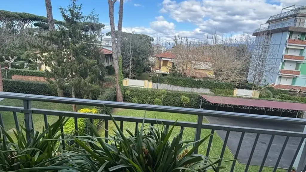 Balcone - Apartment with Sea View in Camaiore