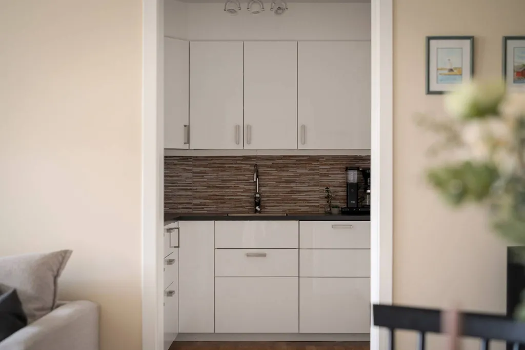 Cuisine - Apartment with West-Facing Balcony in Majorna