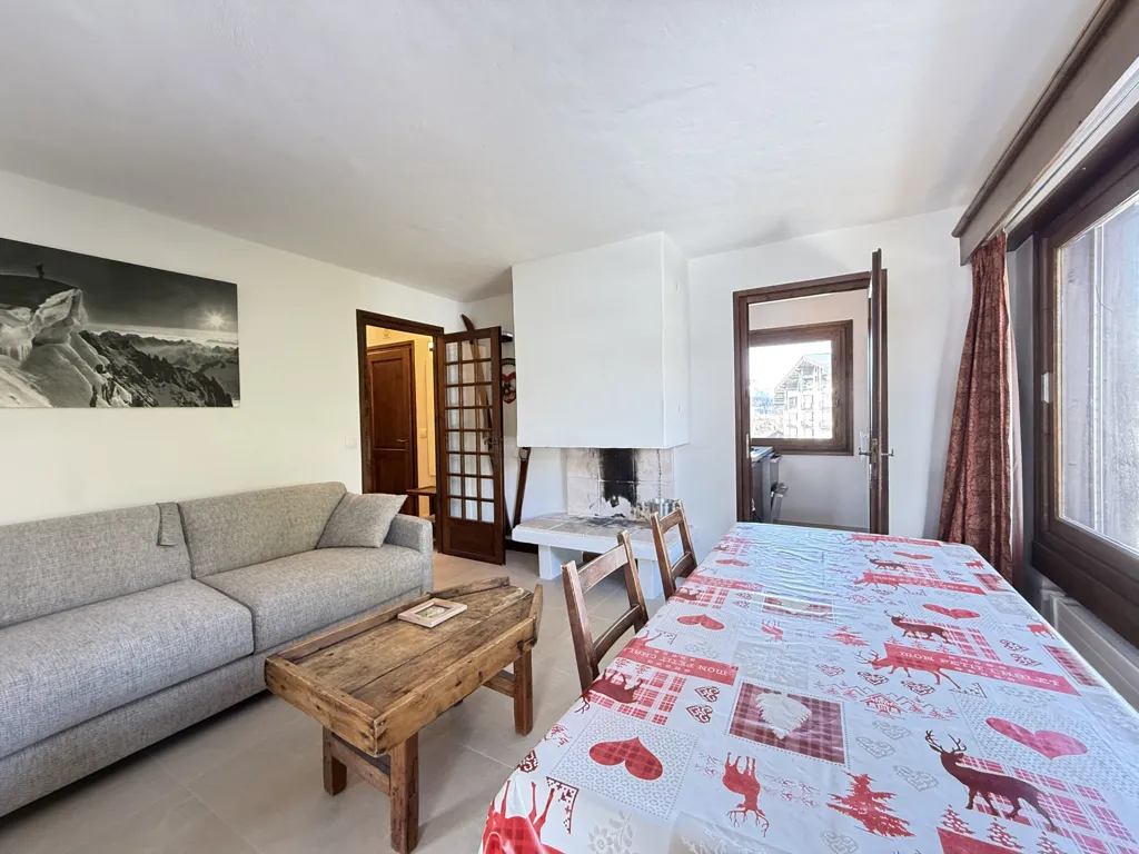 Soggiorno - T2 Flat with South Terrace in Village Centre
