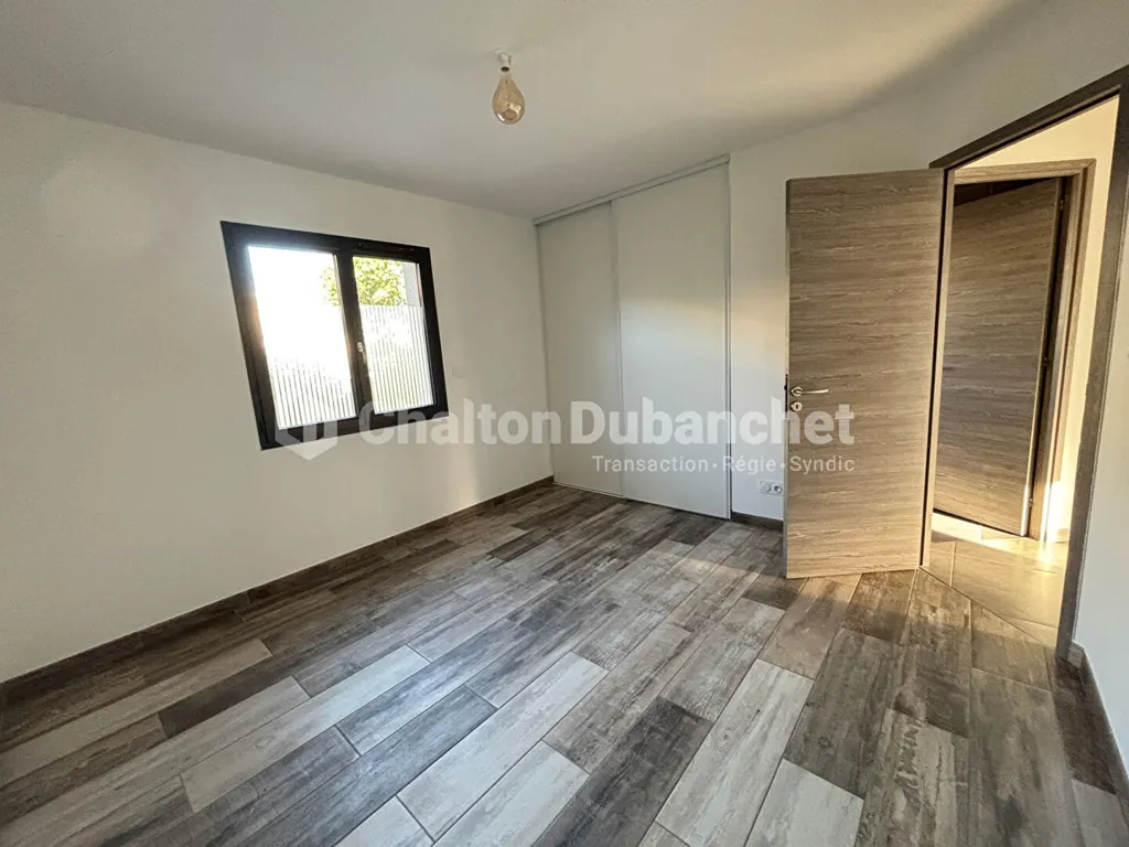 Camere da letto - 4-Piece House with Terrace in Maison