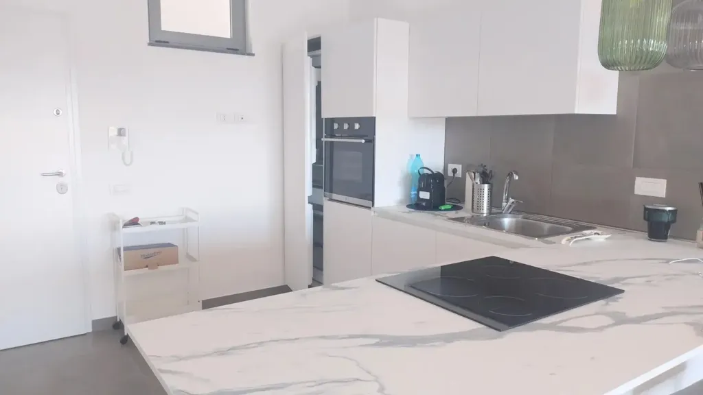 Cuisine - Lakefront Apartment in Ganzirri, Messina