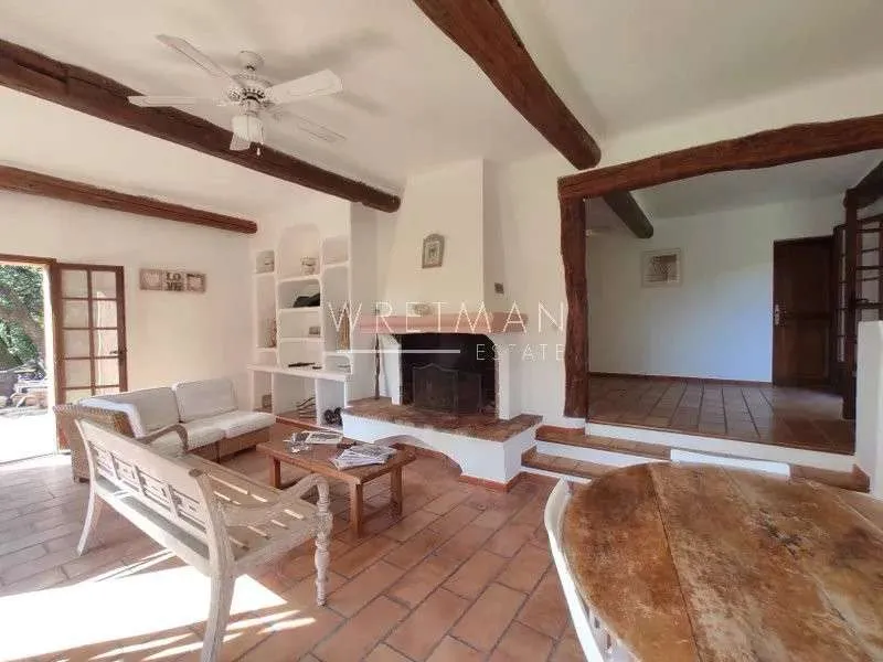 Séjour - Bastide avec Terrain à La Garde-Freinet