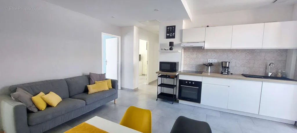 Cuisine - Appartement en Colocation avec Balcon au Centre de Toulon