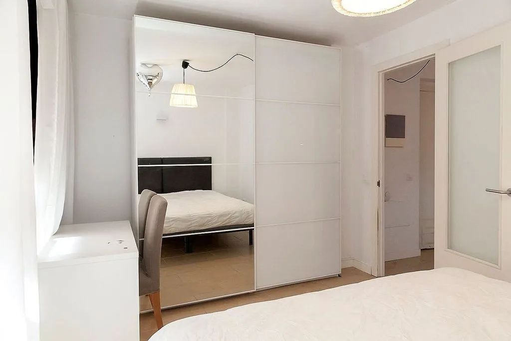 Bedrooms - Duplex with Terrace in La Salut, Barcelona