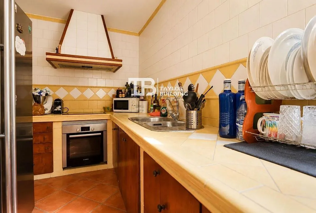 Cuisine - Ground Floor Flat with Private Garden in Rabasa
