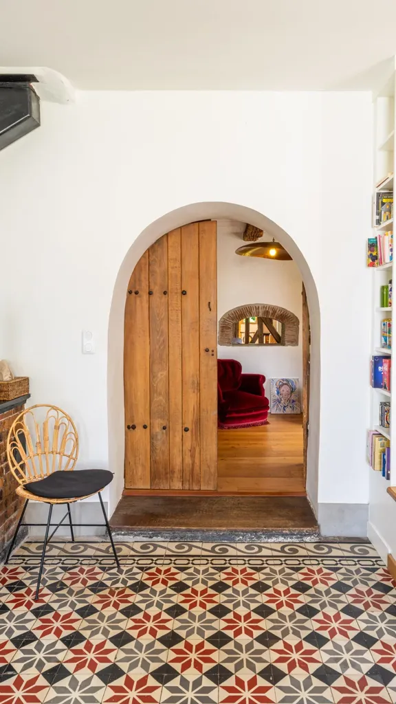 Hallway - Renaissance Mill with Equestrian Facilities near Paris