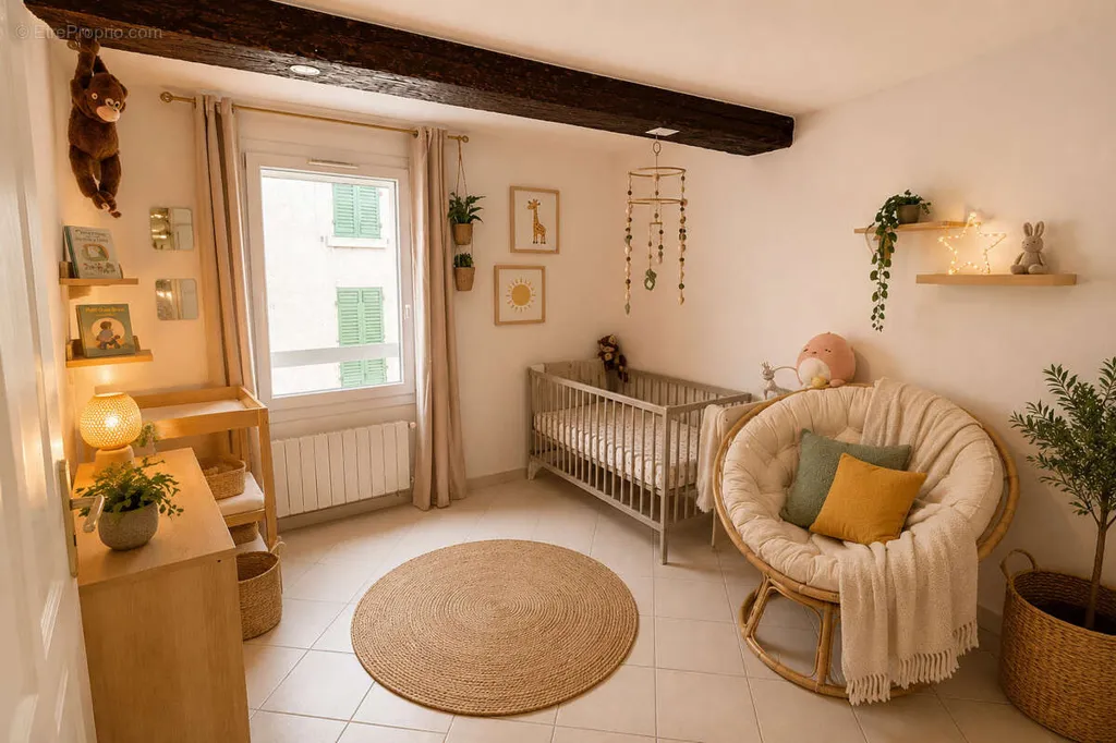 Chambres - Appartement de Village avec Balcon à Ollioules